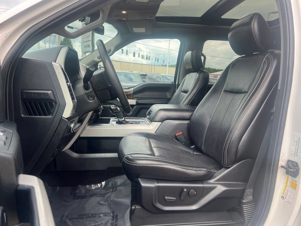 Used 2019 Ford F150 Lariat w/ Equipment Group 502A Luxury AWD/4WD image 18
