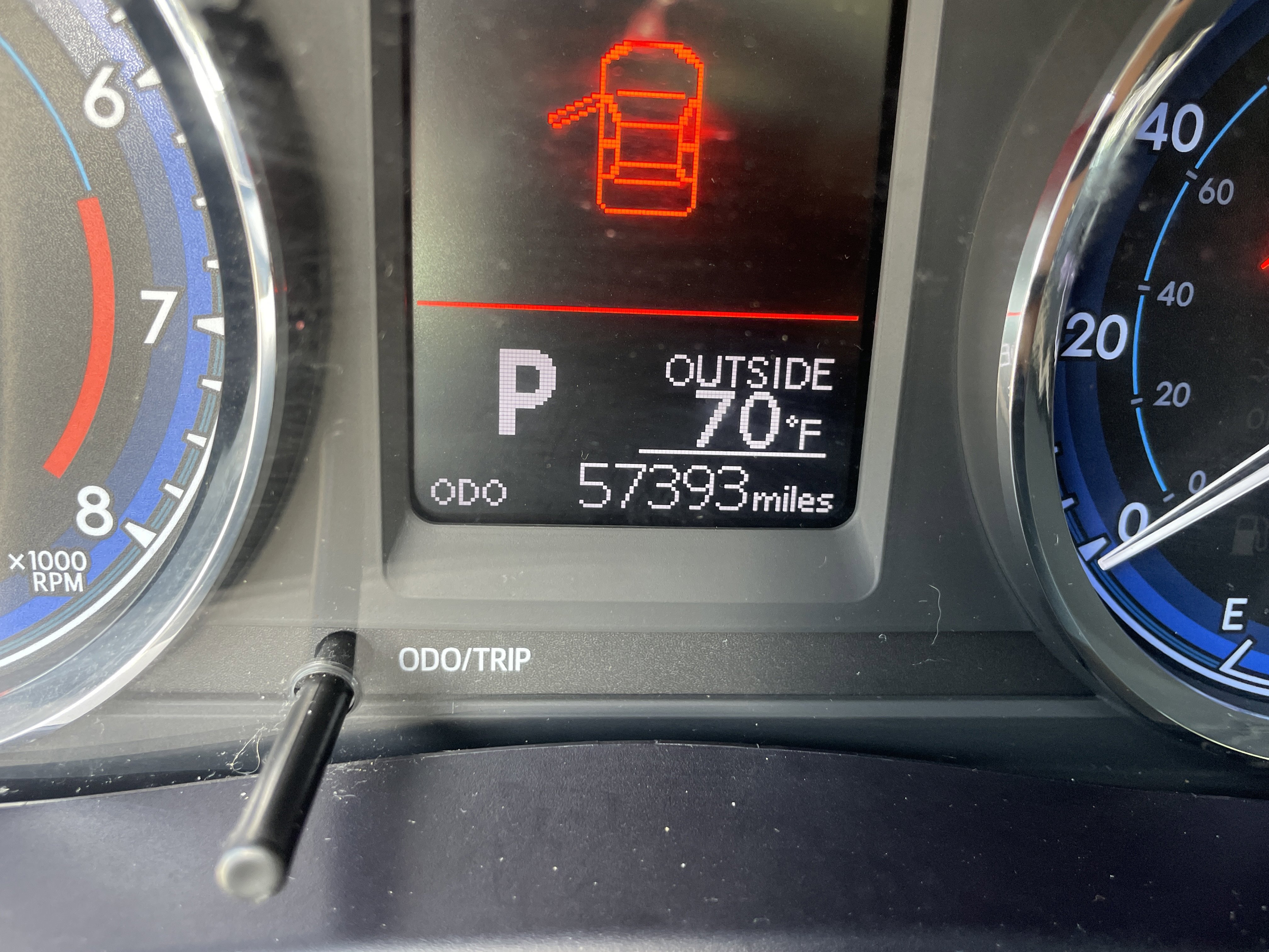 Used 2018 Toyota Corolla L image 30