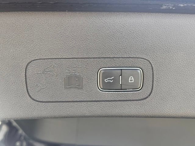 Used 2022 Lincoln Aviator Reserve w/ Equipment Group 201A AWD/4WD image 40