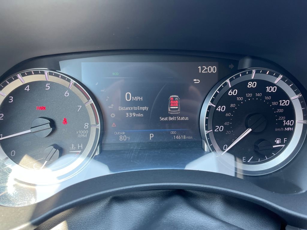 Certified 2023 Toyota Highlander L image 18