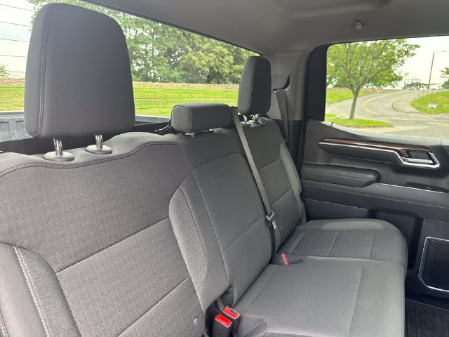 Used 2026 Chevrolet Silverado 1500 RST AWD/4WD image 30