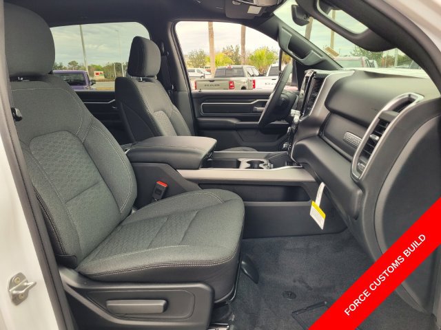 New 2026 RAM 1500 Big Horn AWD/4WD image 17