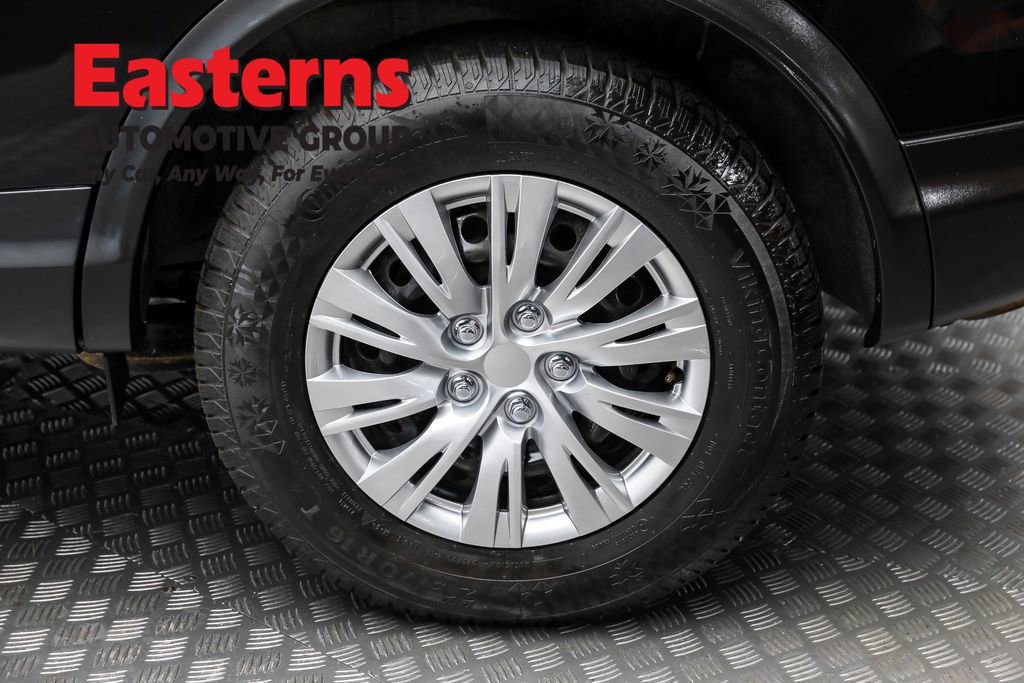 Used 2020 Nissan Rogue Sport S image 8