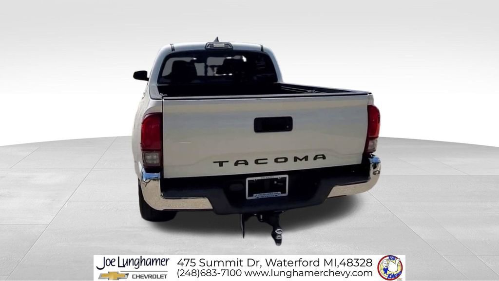 Used 2019 Toyota Tacoma SR5 RWD image 7