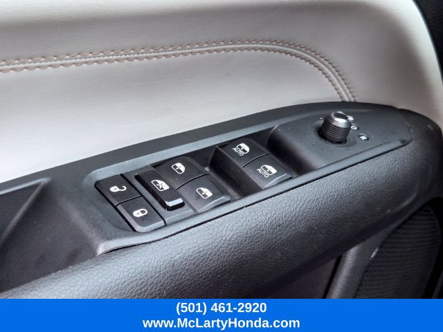 Used 2025 Jeep Compass Limited w/ Elite Group AWD/4WD image 32