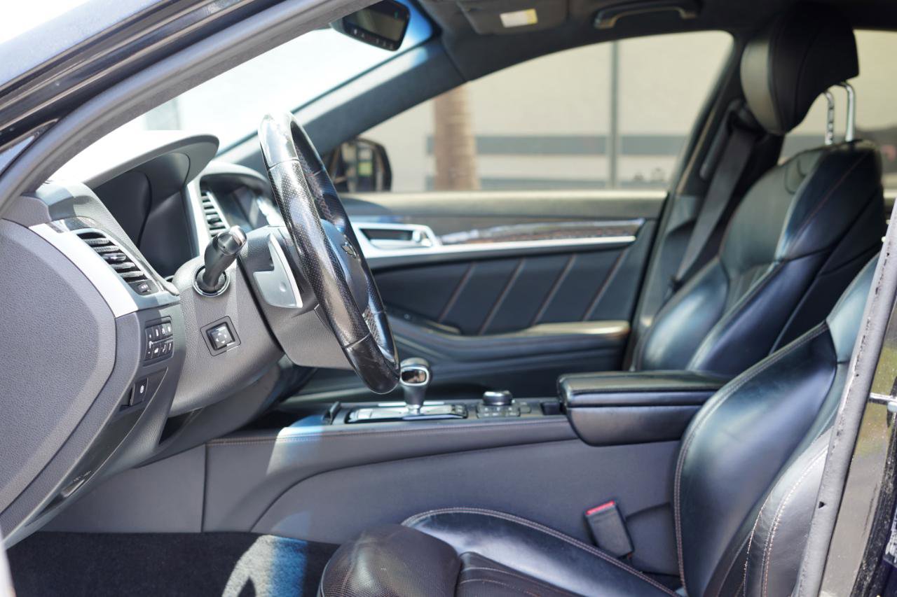 Used 2018 Genesis G80 3.3T Sport RWD image 7