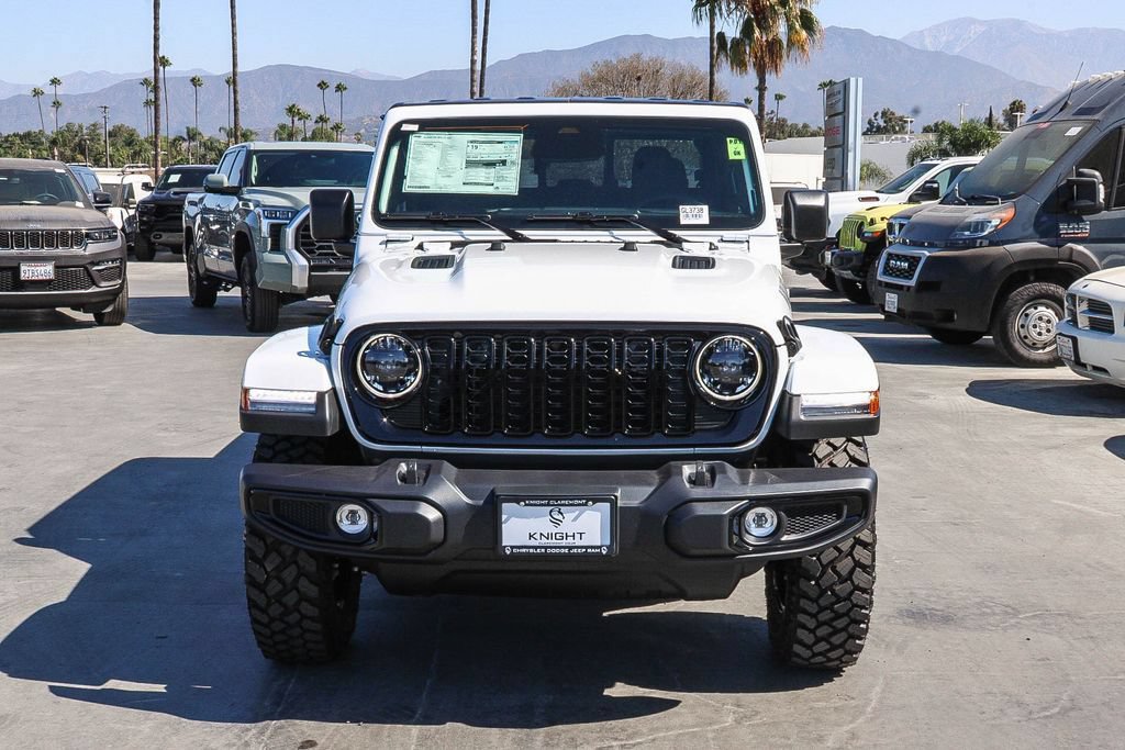 New 2026 Jeep Gladiator Sport AWD/4WD image 3
