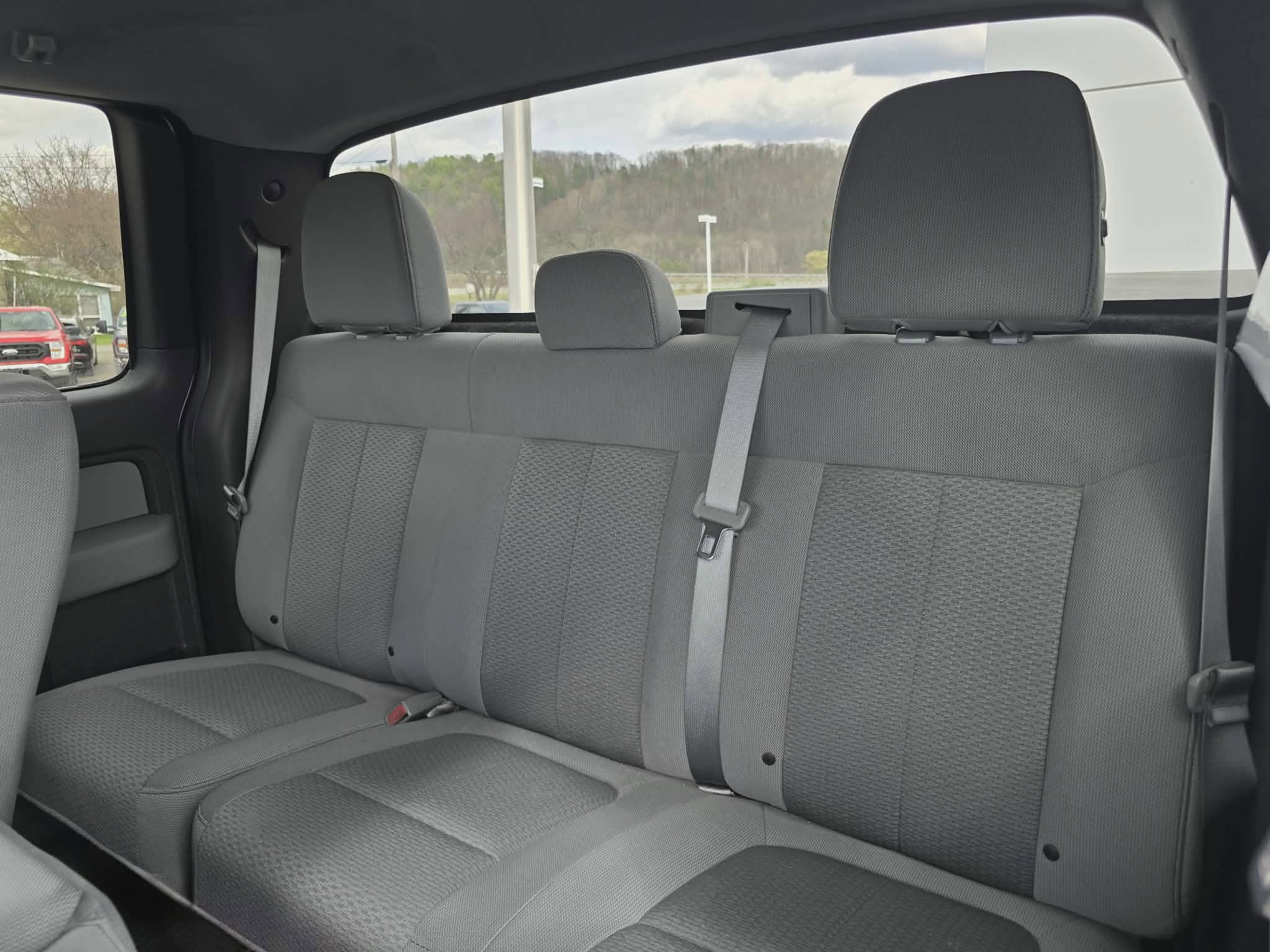 Used 2013 Ford F150 XLT w/ XLT Chrome Pkg image 15