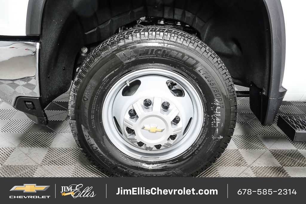 New 2026 Chevrolet Silverado 3500 W/T AWD/4WD image 31