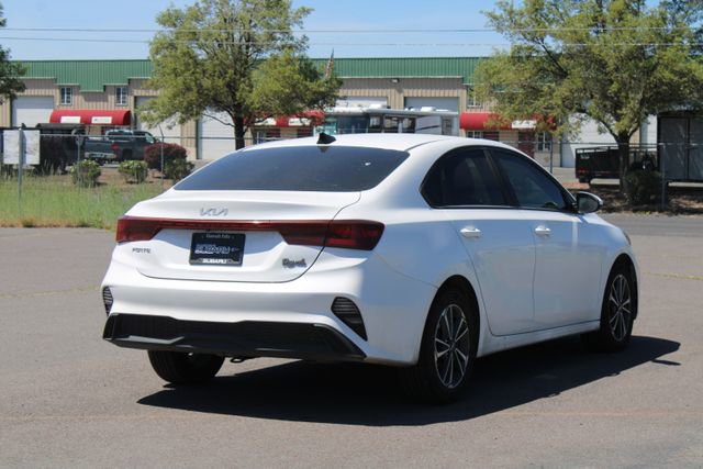 Used 2023 Kia Forte LXS FWD image 6