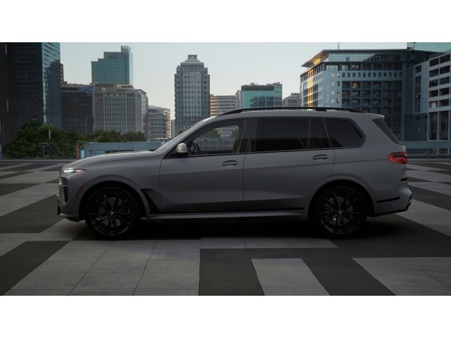 New 2026 BMW X7 M60i image 4