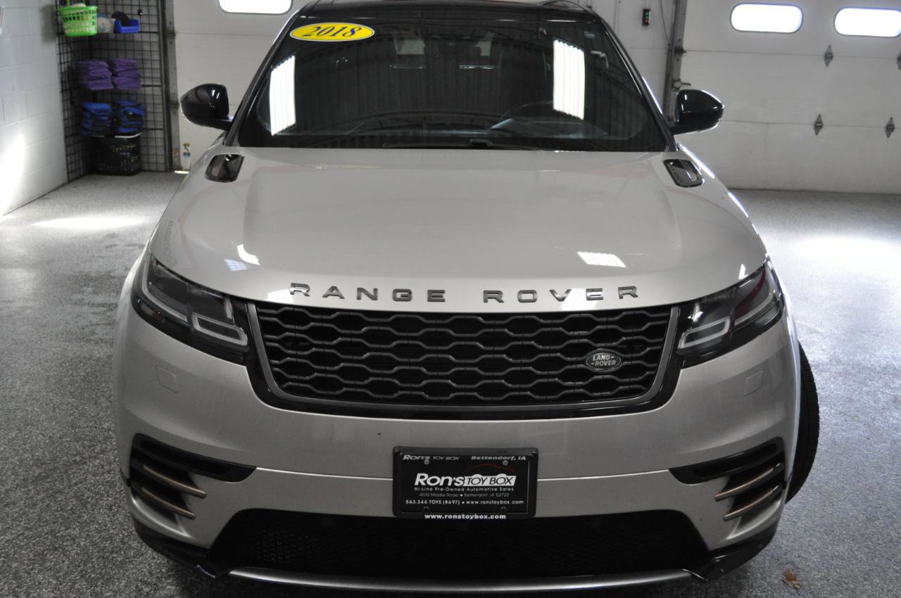 Used 2018 Land Rover Range Rover Velar R-Dynamic SE AWD/4WD image 3