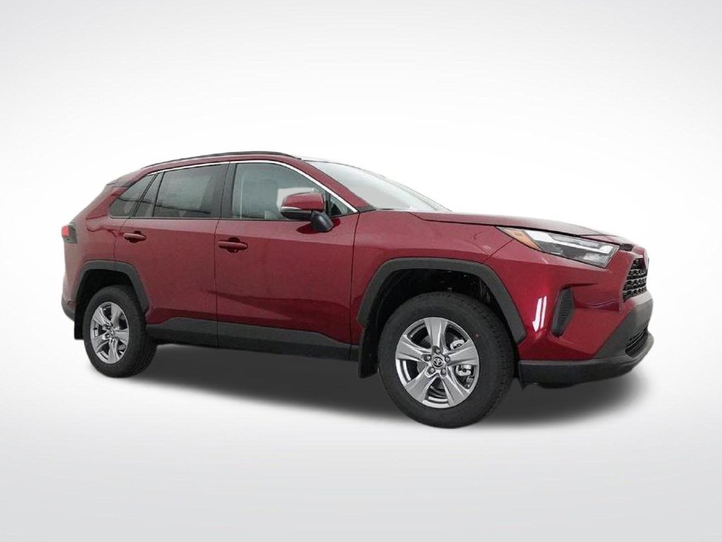 Used 2025 Toyota RAV4 XLE w/ Convenience Package FWD image 32
