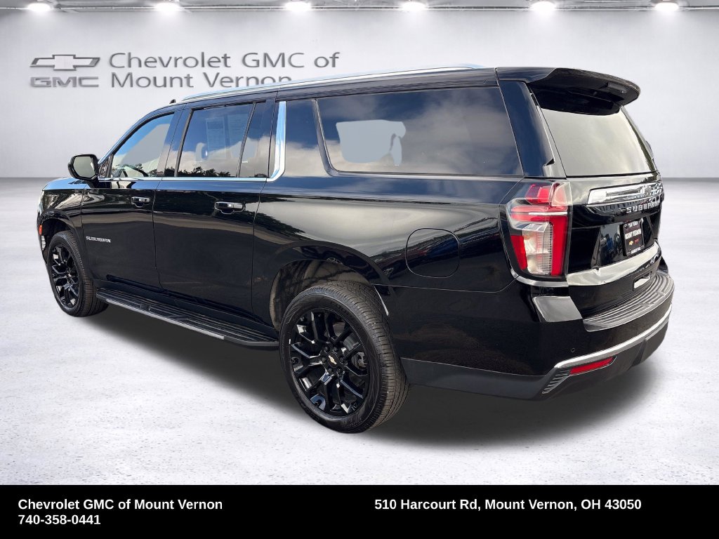 Used 2023 Chevrolet Suburban LS AWD/4WD image 3