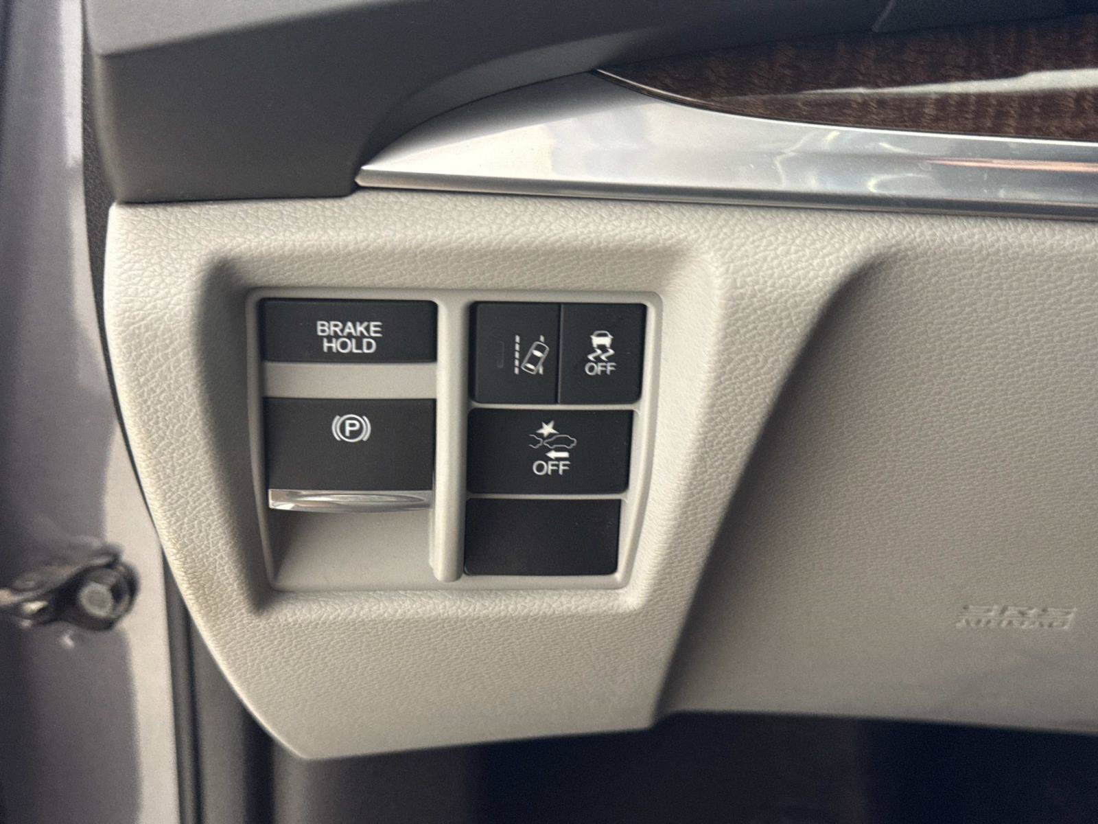 Used 2018 Acura MDX FWD image 29
