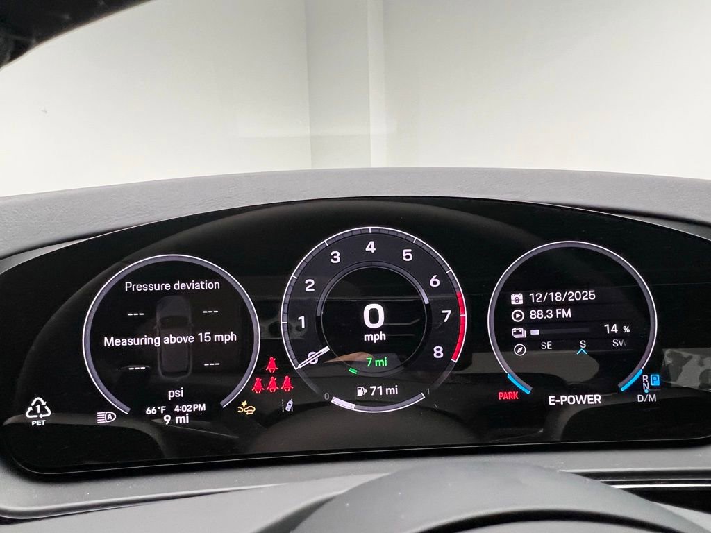 New 2026 Porsche Cayenne E-Hybrid image 10