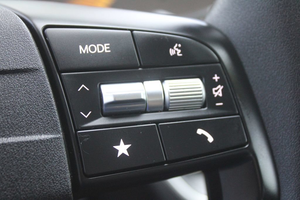 Certified 2025 Kia K4 FWD image 30