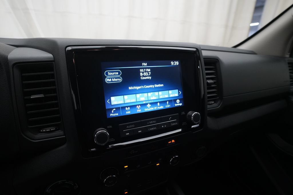Used 2024 Nissan Frontier S w/ Technology Package AWD/4WD image 6