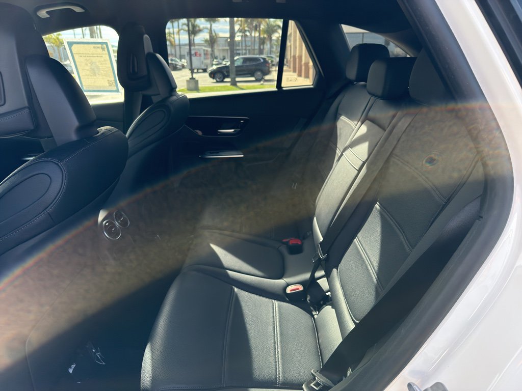 Used 2024 Mercedes-Benz GLC 300 300 Sport Utility image 9