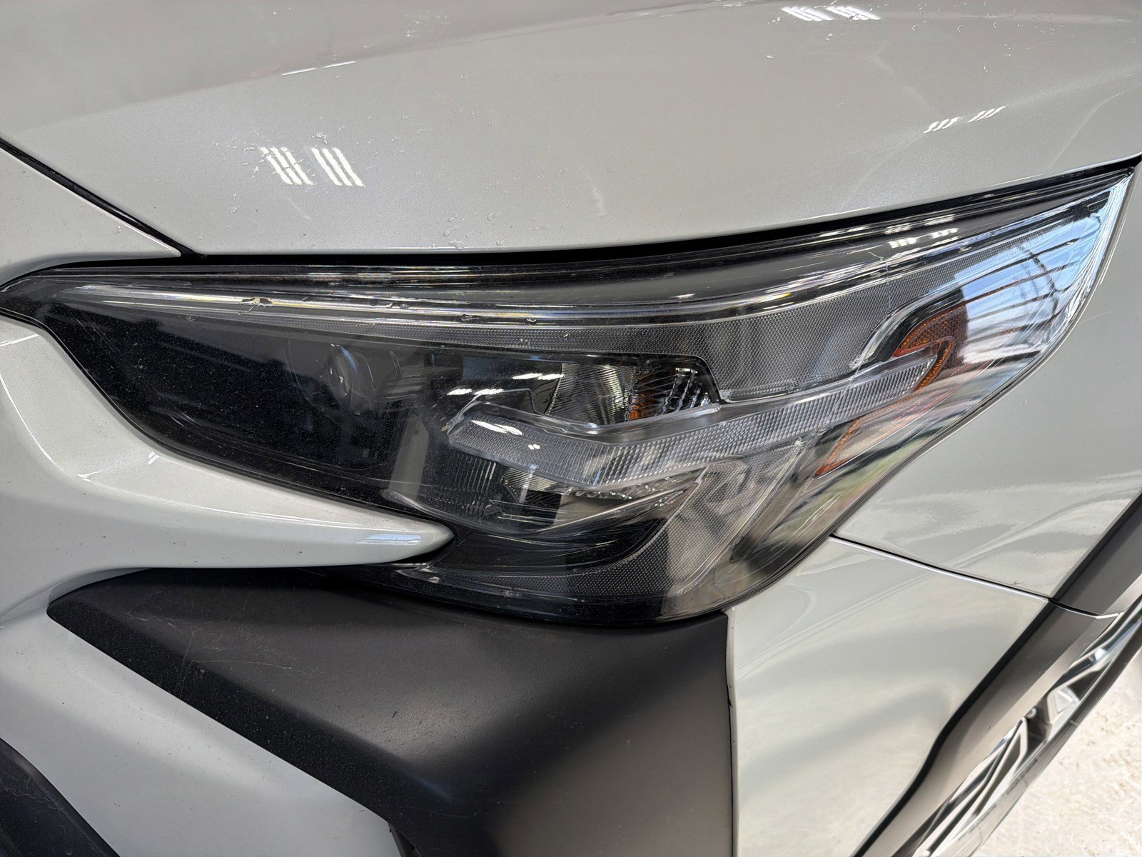 Certified 2025 Subaru Outback Touring w/ Popular Package #2 image 16