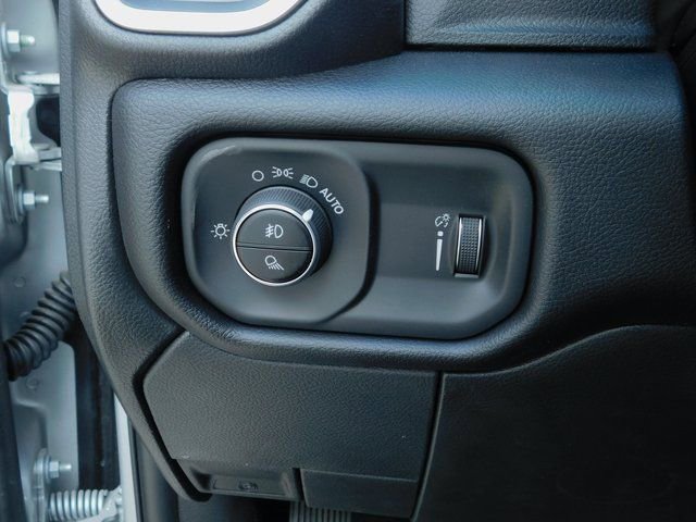 New 2026 RAM 2500 Big Horn AWD/4WD image 39