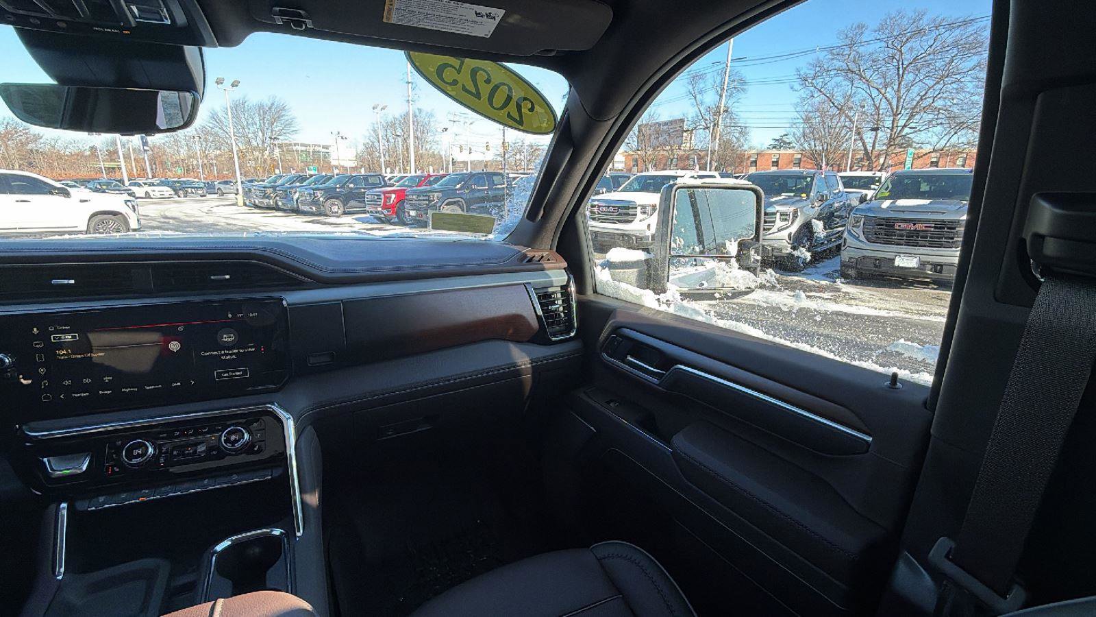 Certified 2025 GMC Sierra 2500 Denali w/ Denali Reserve Package image 28