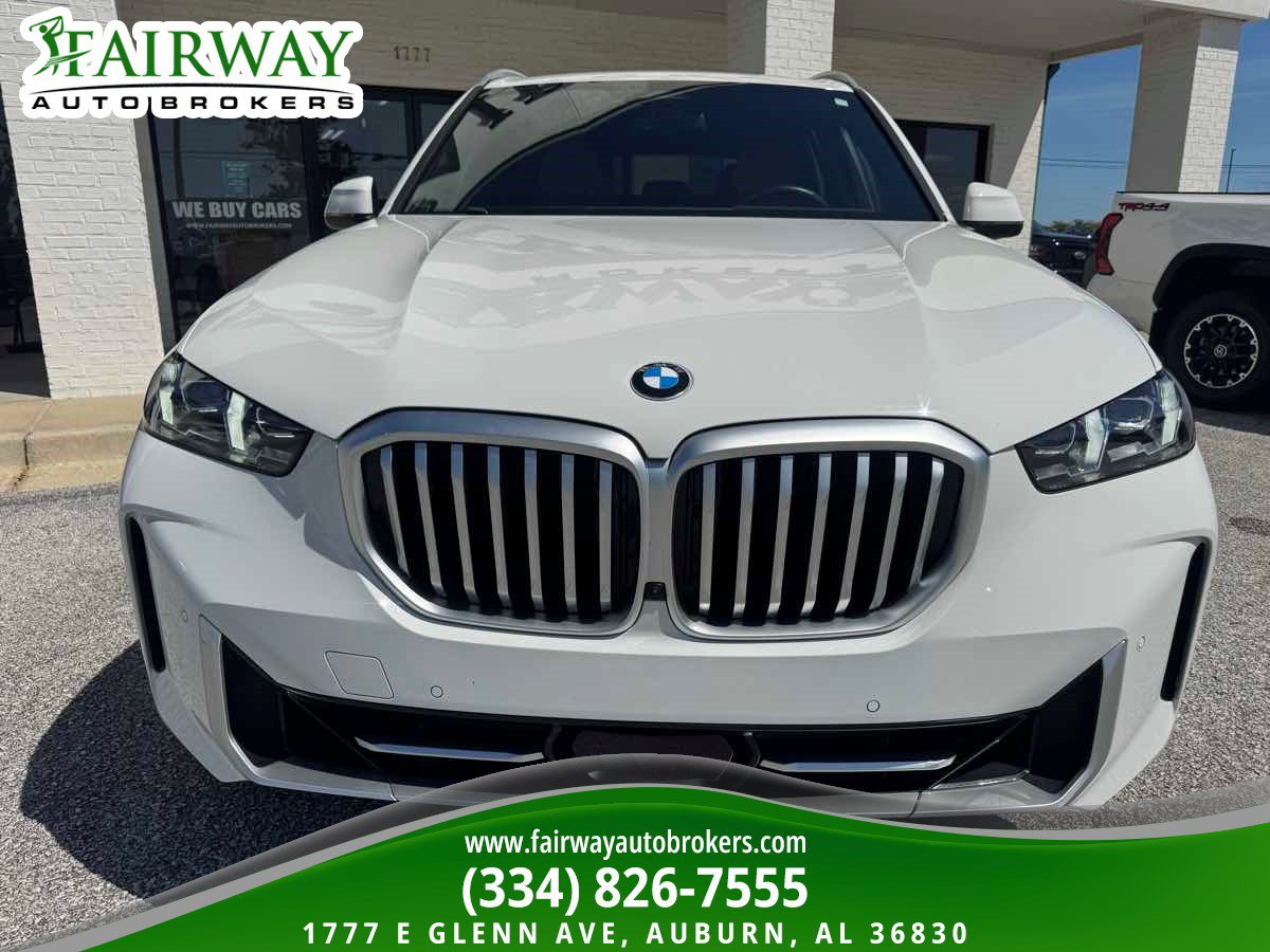 Used 2026 BMW X5 xDrive40i w/ Climate Comfort Package AWD/4WD image 3
