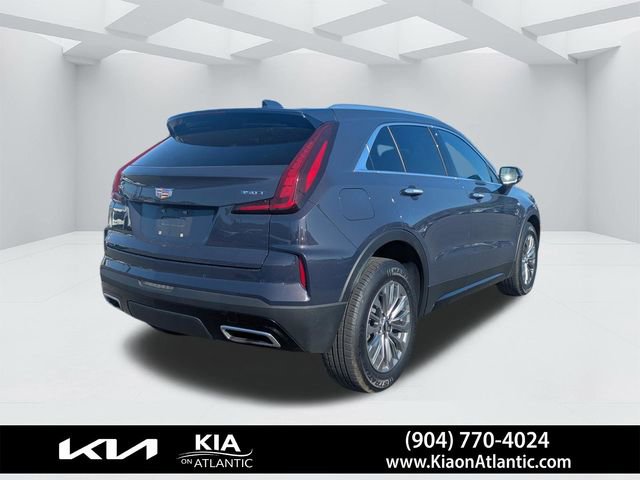 Used 2024 Cadillac XT4 Premium Luxury AWD/4WD image 3