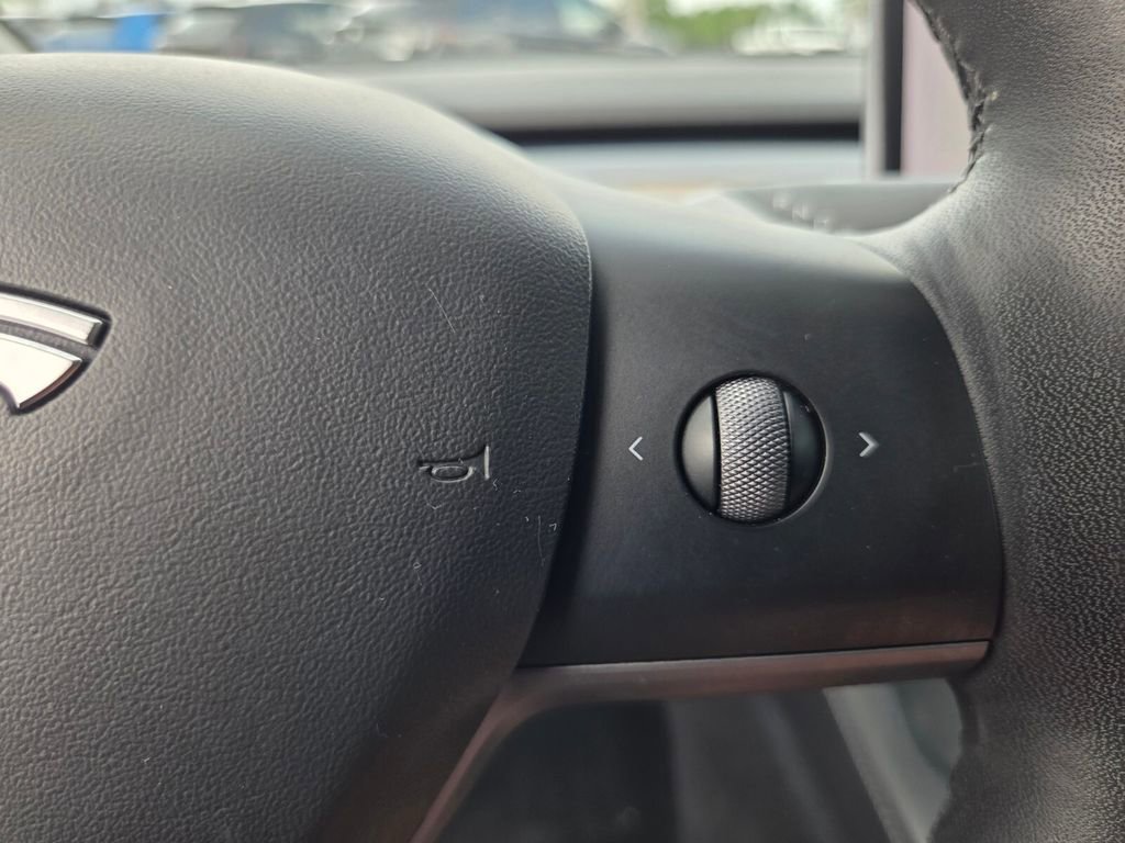 Used 2022 Tesla Model 3 Long Range image 19