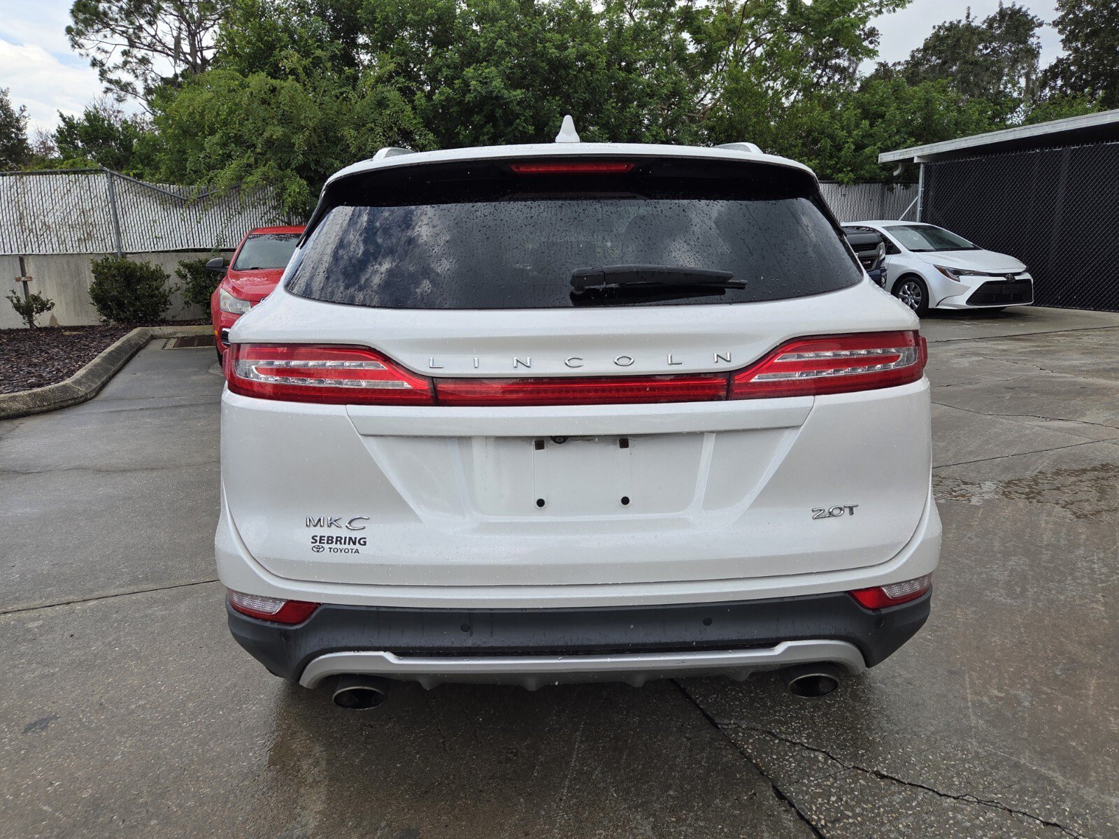 Used 2017 Lincoln MKC Premiere FWD image 8