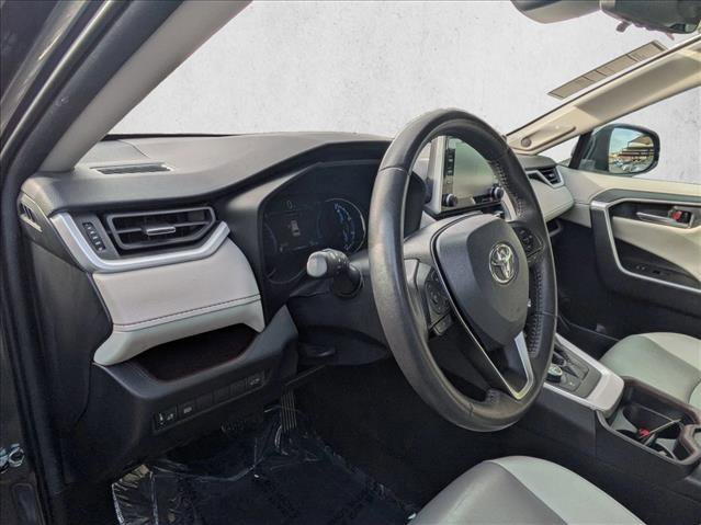 Used 2021 Toyota RAV4 Limited image 10