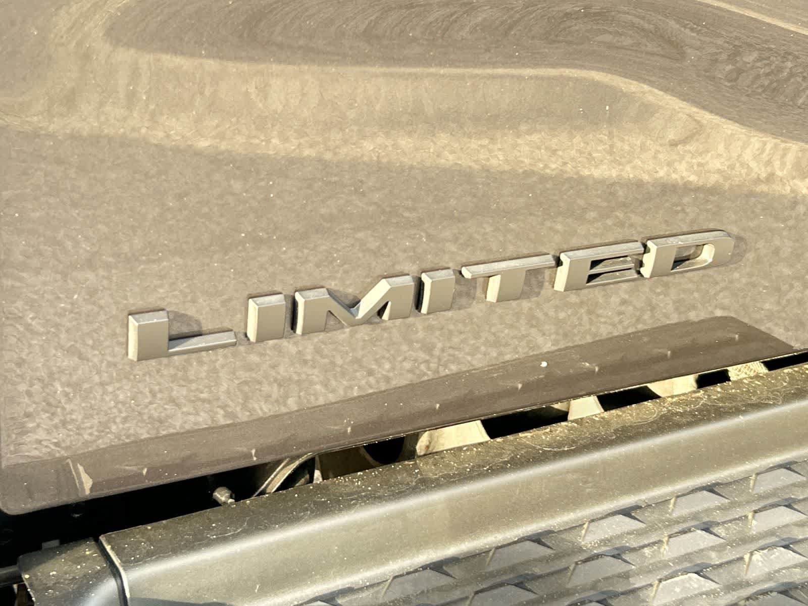 Used 2024 RAM 2500 Limited AWD/4WD image 8
