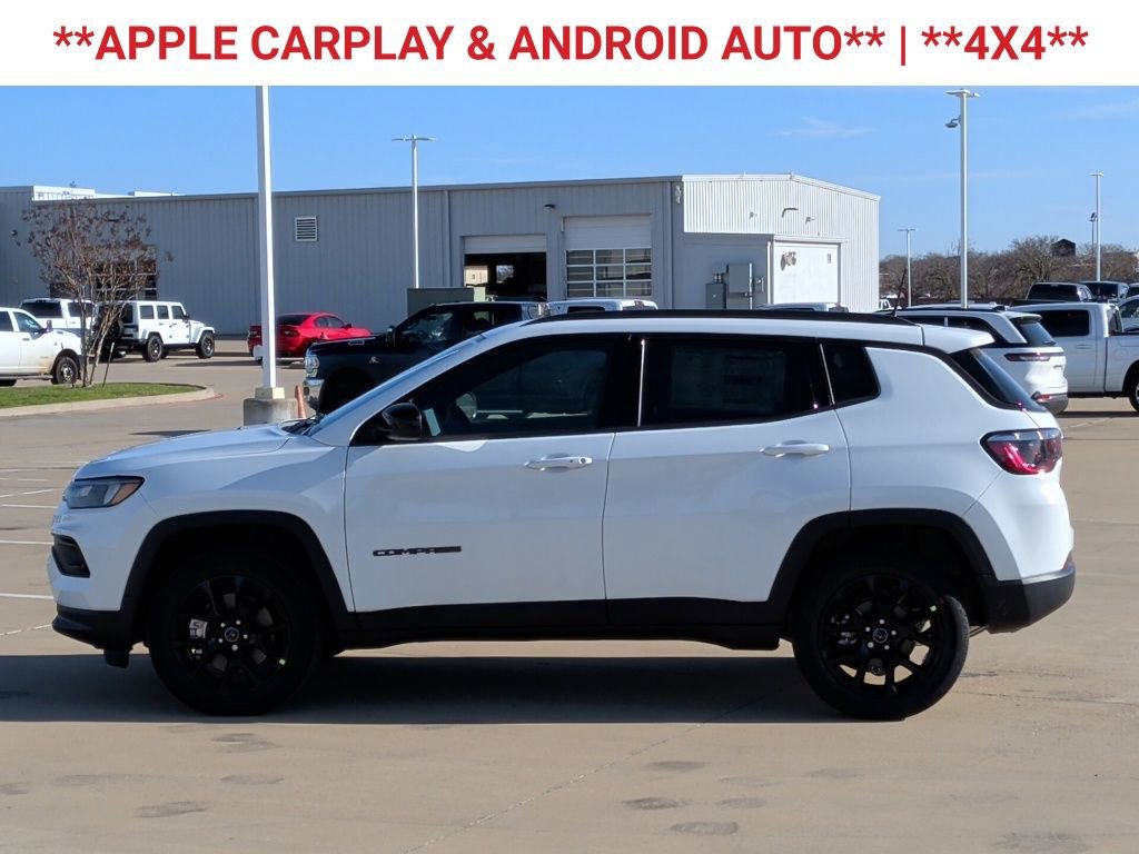 New 2026 Jeep Compass Altitude image 5