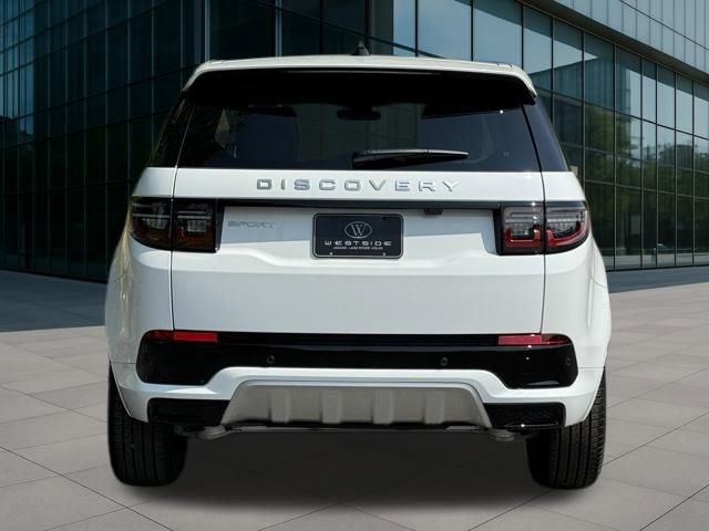 New 2024 Land Rover Discovery Sport S image 4