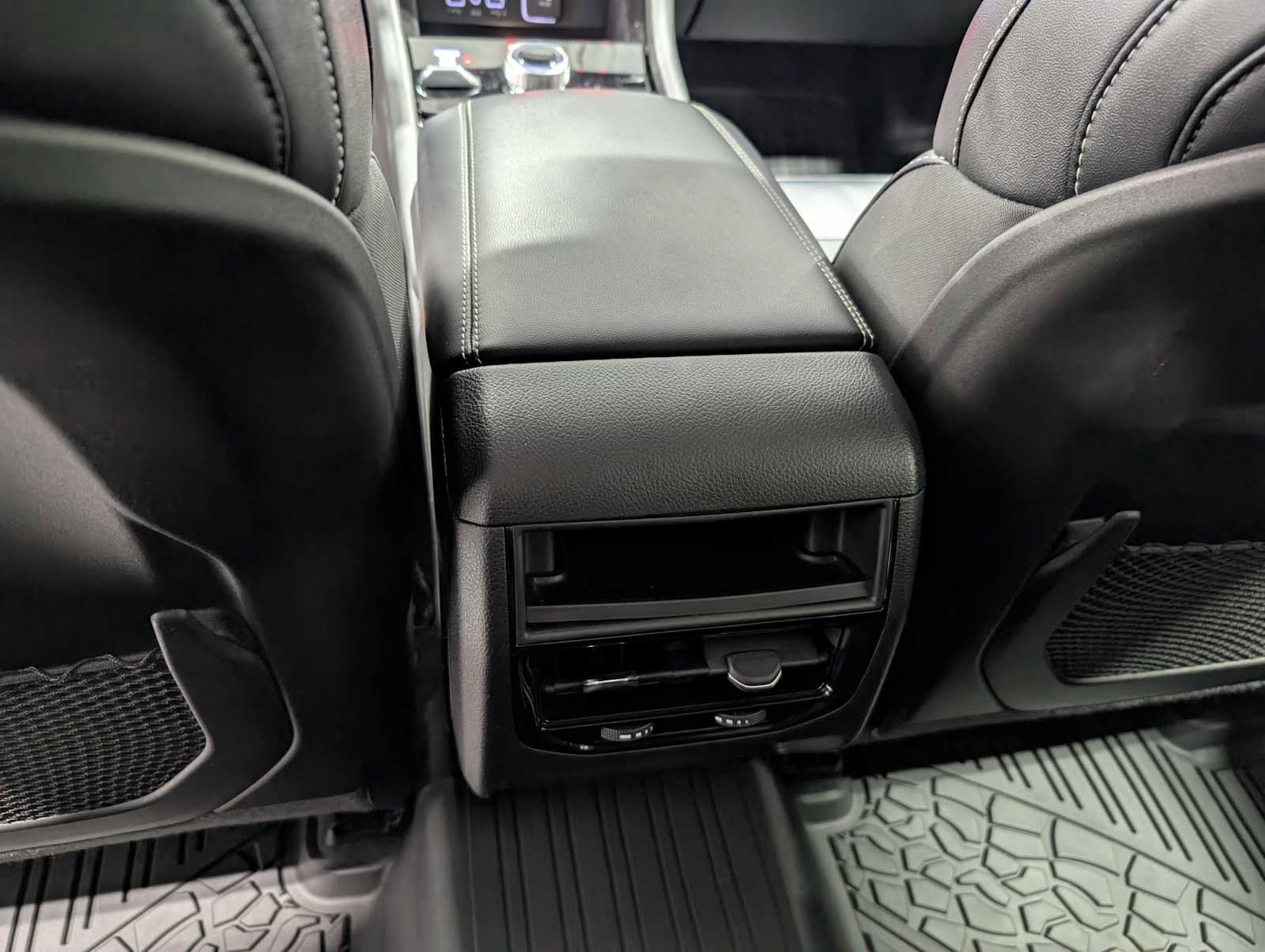 Used 2022 Jeep Grand Cherokee Limited image 21