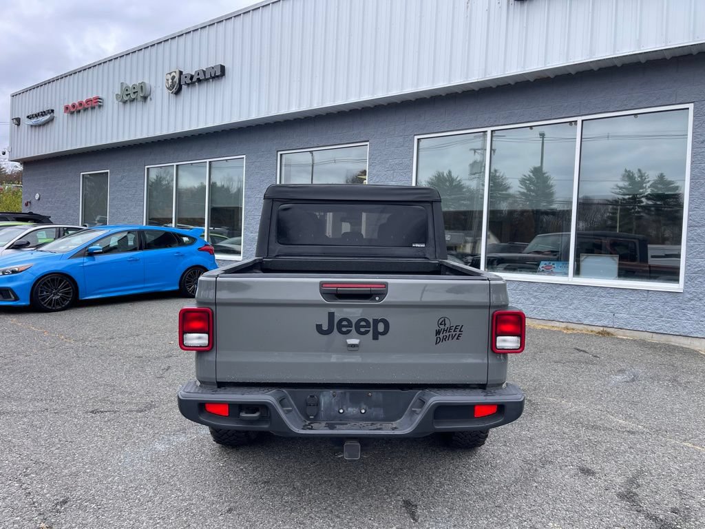 Used 2021 Jeep Gladiator Sport AWD/4WD image 6
