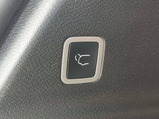 Certified 2022 Chrysler Pacifica Pinnacle FWD image 15