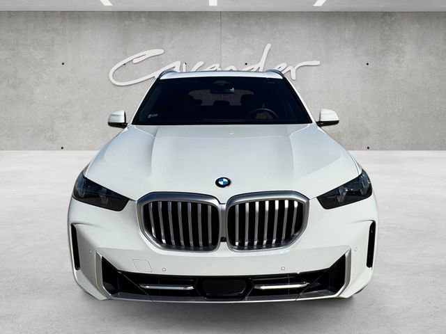 Used 2024 BMW X5 sDrive40i w/ Parking Assistance Package image 18