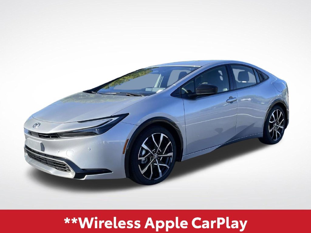 Used 2025 Toyota Prius Plug-In Hybrid FWD image 4