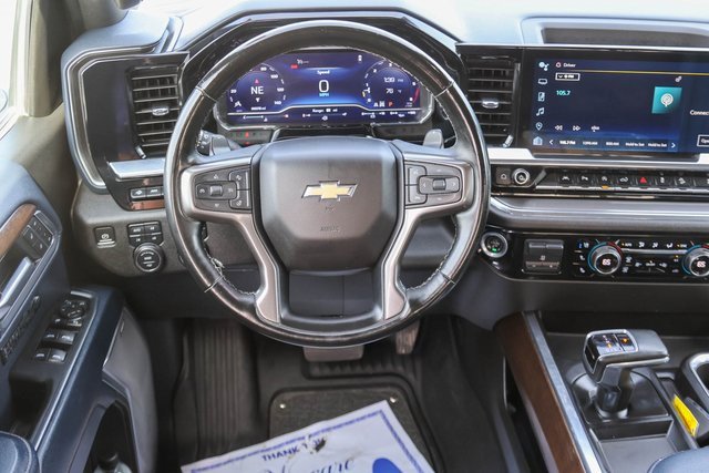 Used 2023 Chevrolet Silverado 1500 High Country w/ Technology Package image 24
