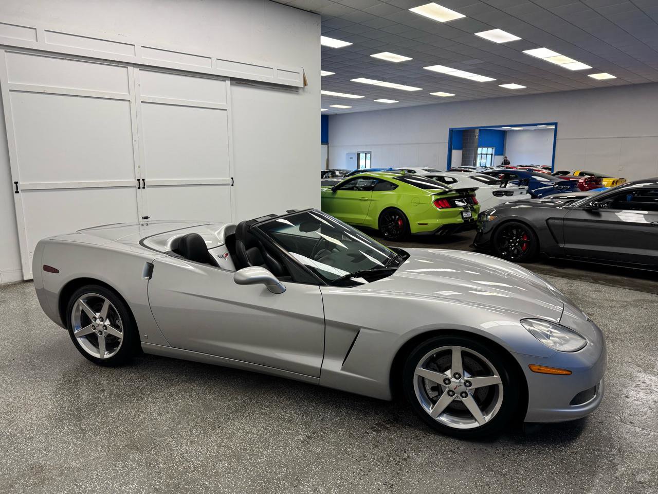 Used 2006 Chevrolet Corvette Convertible w/ Preferred Equipment Group image 5