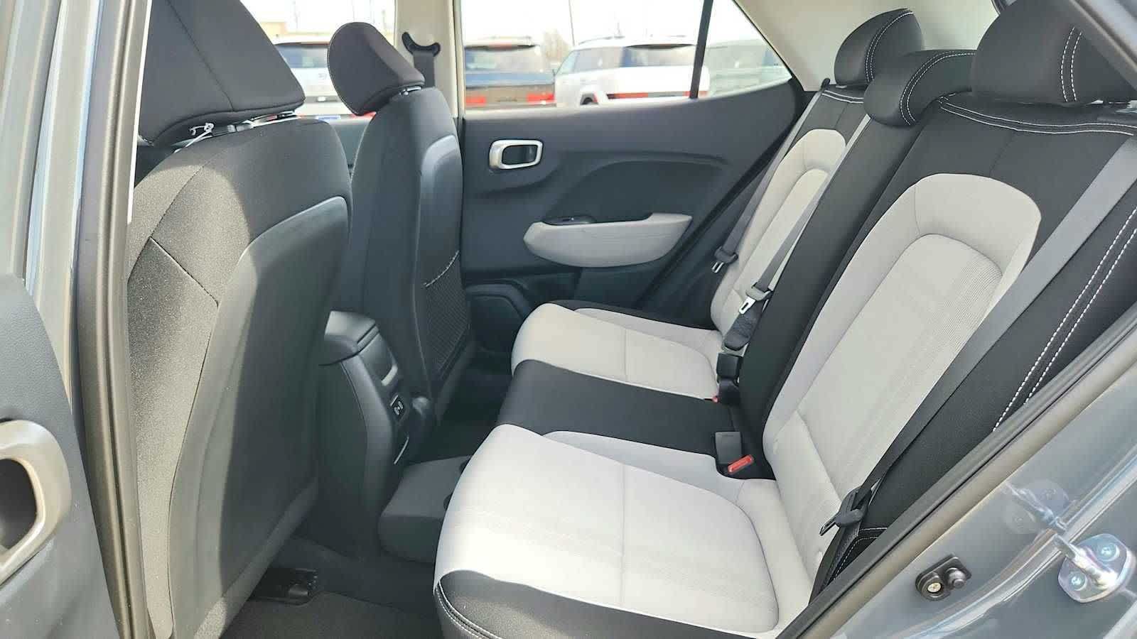 New 2026 Hyundai Venue SEL FWD image 21