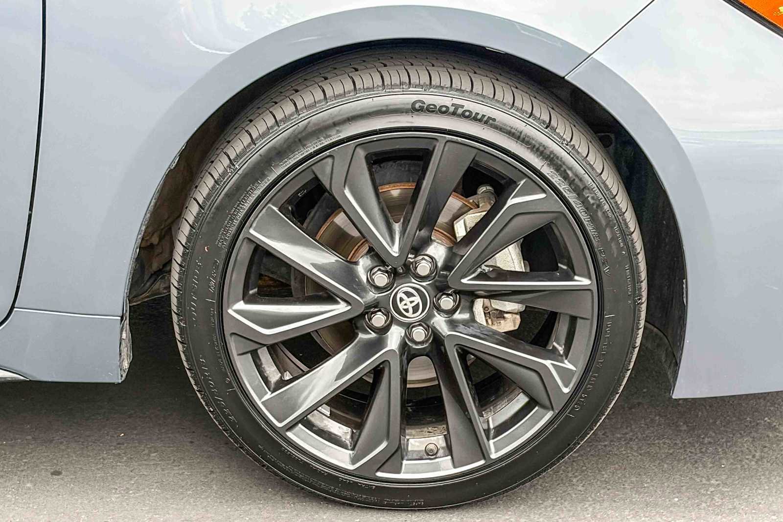 Used 2024 Toyota Corolla SE w/ SE Premium Package FWD image 9