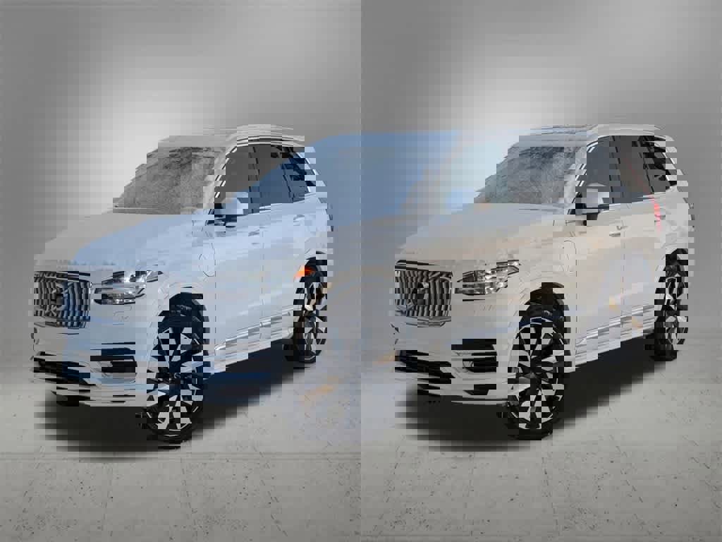Used 2025 Volvo XC90 T8 Plus w/ Protection Package Premier