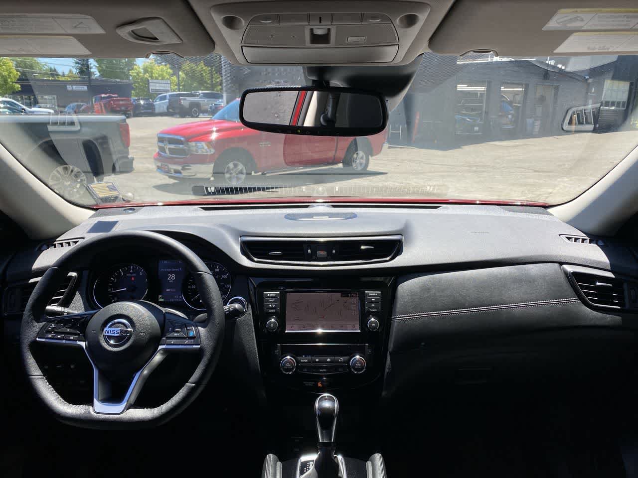Used 2019 Nissan Rogue SL w/ Premium Package AWD/4WD image 14