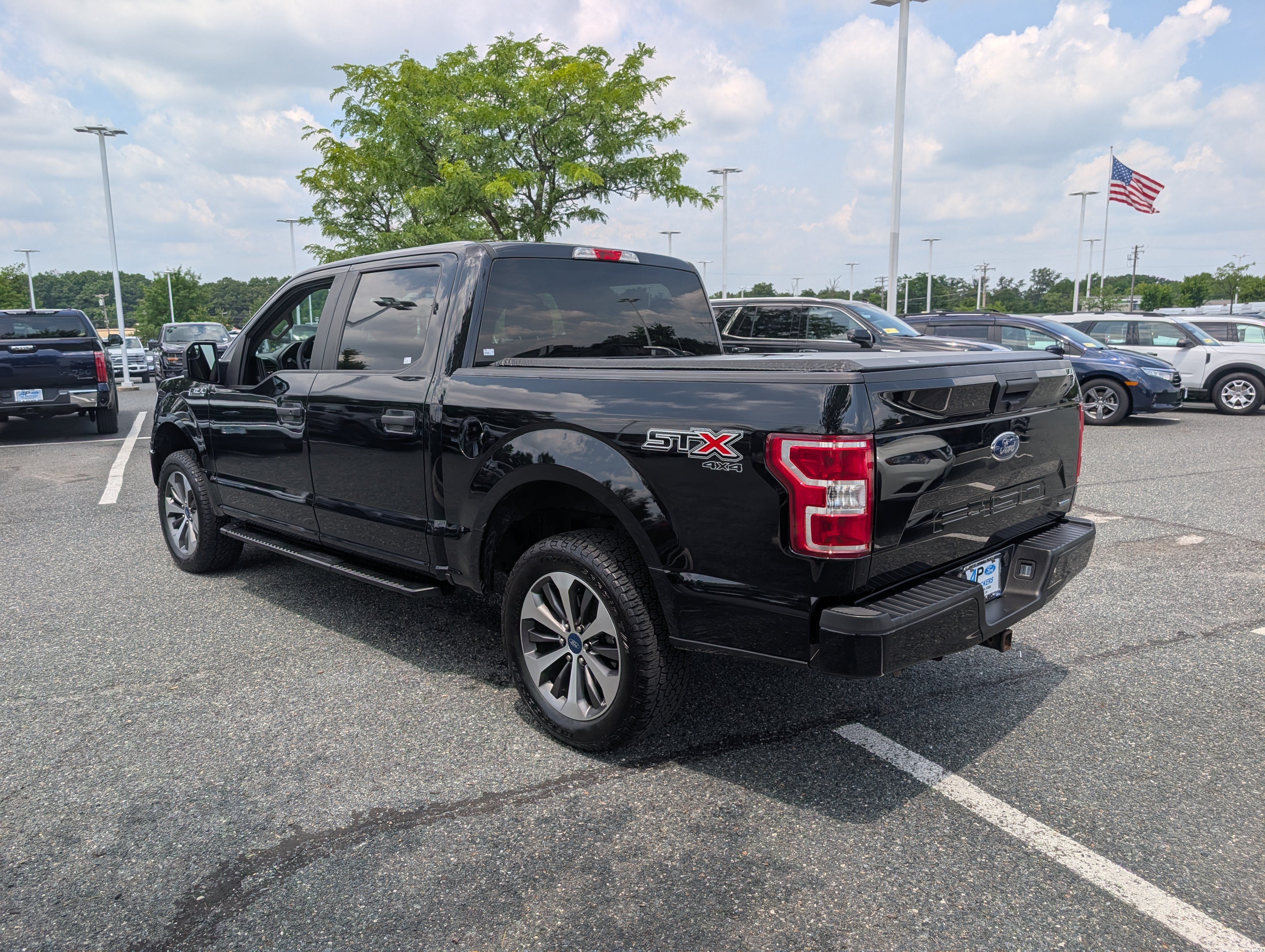 Used 2019 Ford F150 XL w/ Equipment Group 101A Mid AWD/4WD image 5