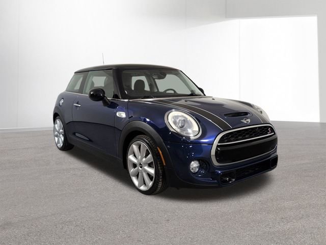 Used 2015 MINI Cooper S image 3