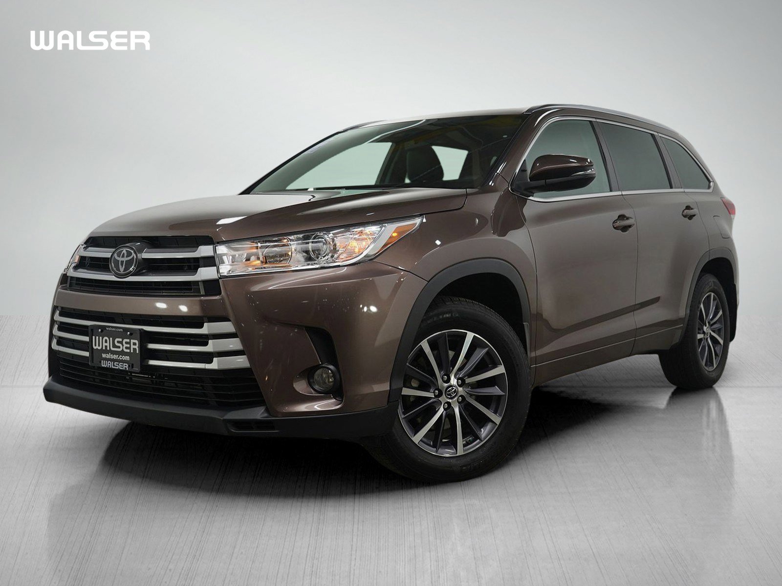 Used 2018 Toyota Highlander XLE video 1