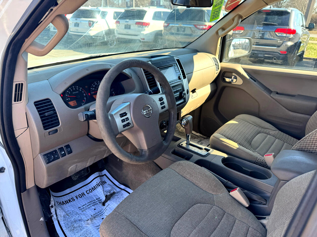 Used 2015 Nissan Frontier SV image 14