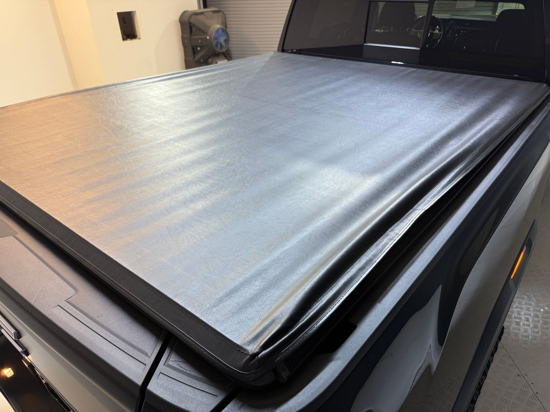 Used 2024 GMC Sierra 2500 AT4X w/ AT4X AEV Edition image 45